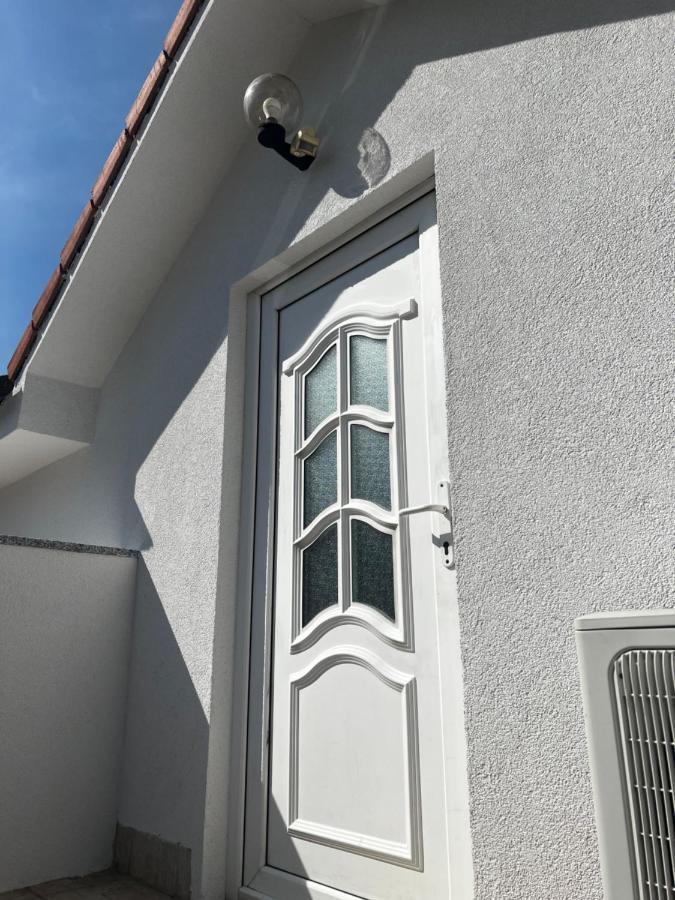 Arija 1 Apartment Senj  Luaran gambar