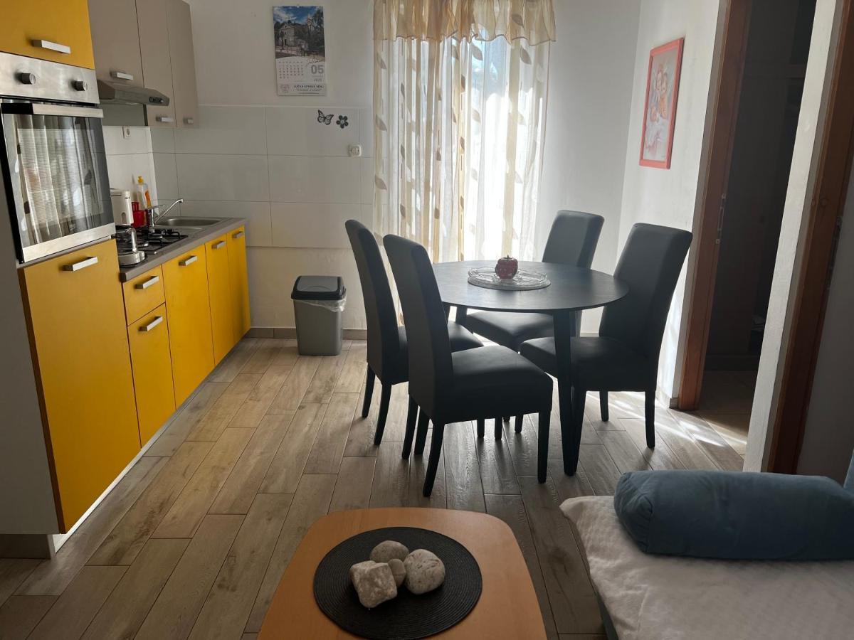 Arija 1 Apartment Senj  Luaran gambar